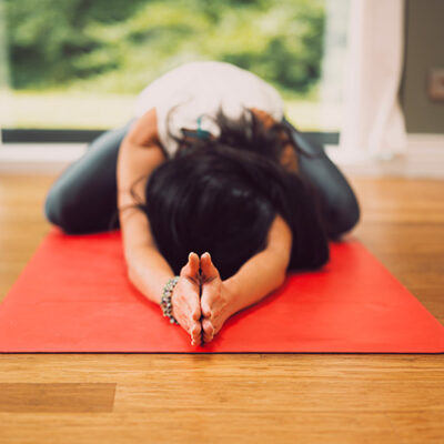 Posture de Yin Yoga Atelier Carole Pons Lyon